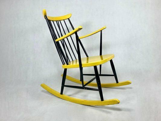 Mid Century Rocking Chair Attributed To Lucian Ercolani For Ercol, 1960s photo 545.0