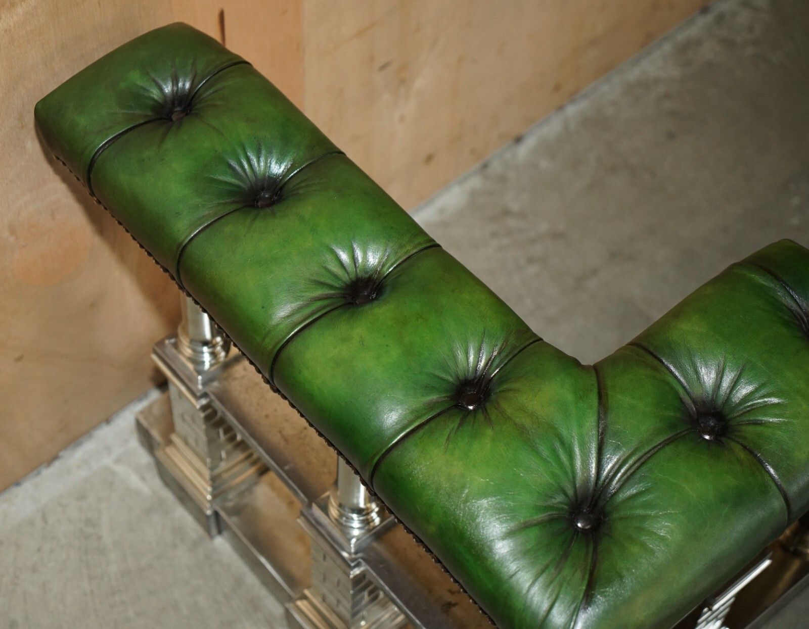 photo buy Museum Quality Victorian Chrome Castle Green Leather Chesterfield Club Fender