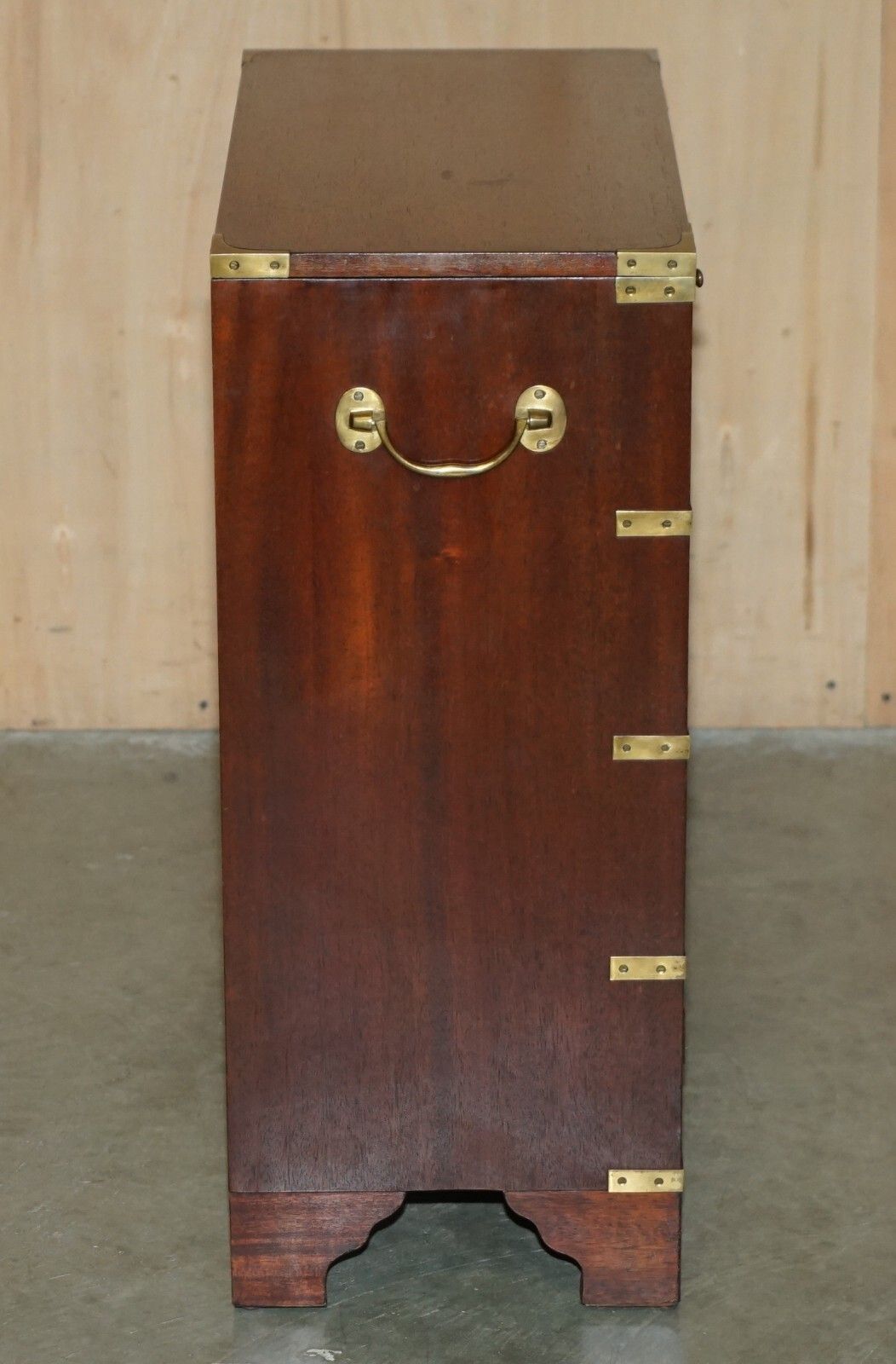 Stunning Vintage Military Campaign Butlers Table Chest Of Drawers Extending Top photo vintage