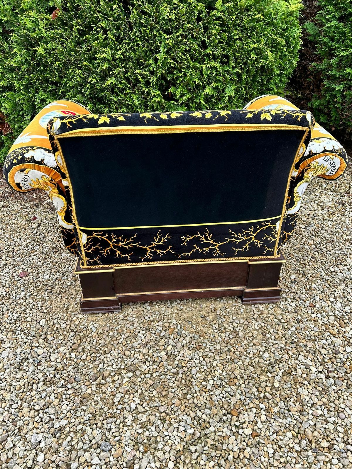 Versace Baroque Style Club Chair In Silk Velvet   Rare Fabric photo 5000.0