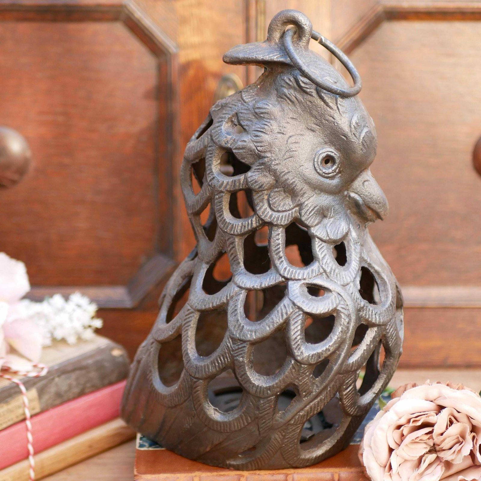 Japanese Antique Cast Iron Parrot Lantern Garden Hanging Candle Holder Patio Light Decorative Garden Lighting photo Home Decor