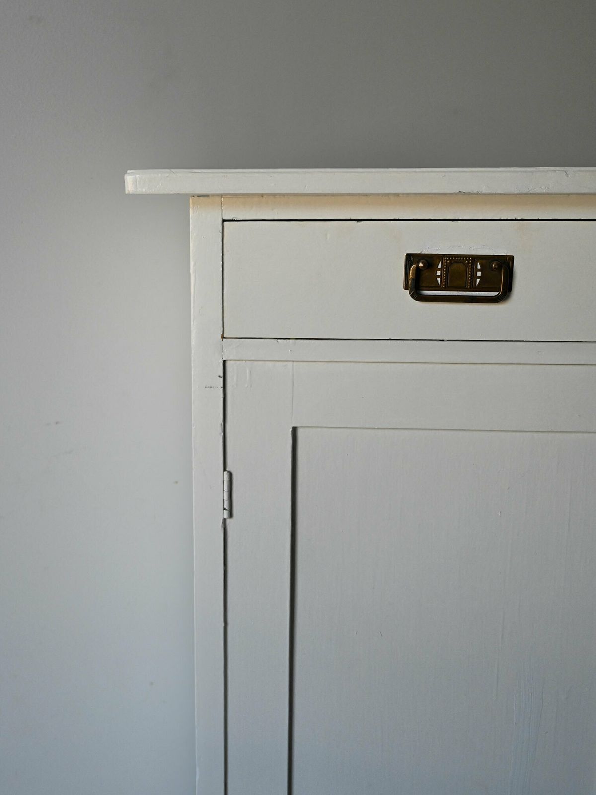 White Decò Sideboard photo vinterior