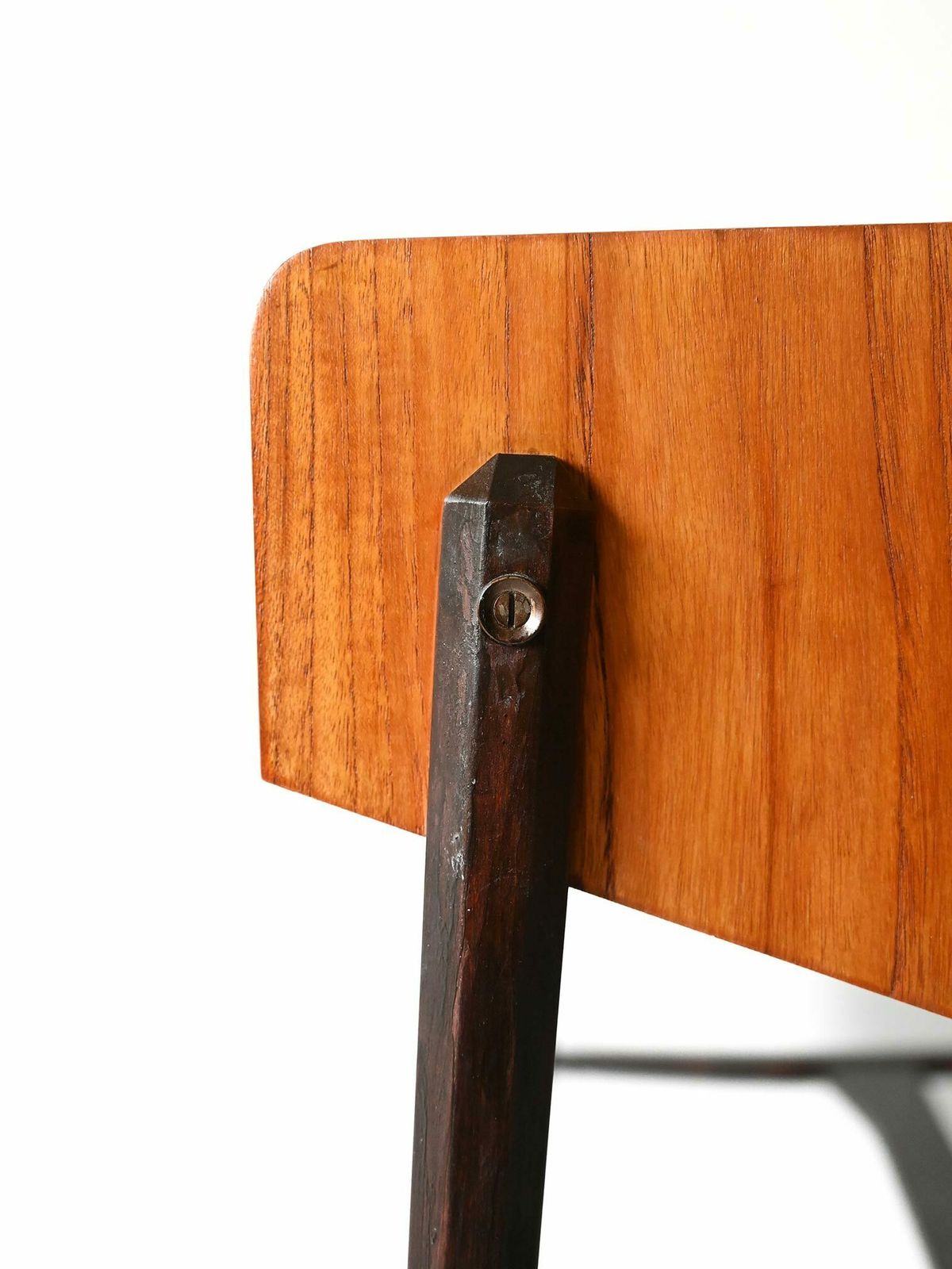 Scandinavian Coffee Table With Tilting Top photo buy