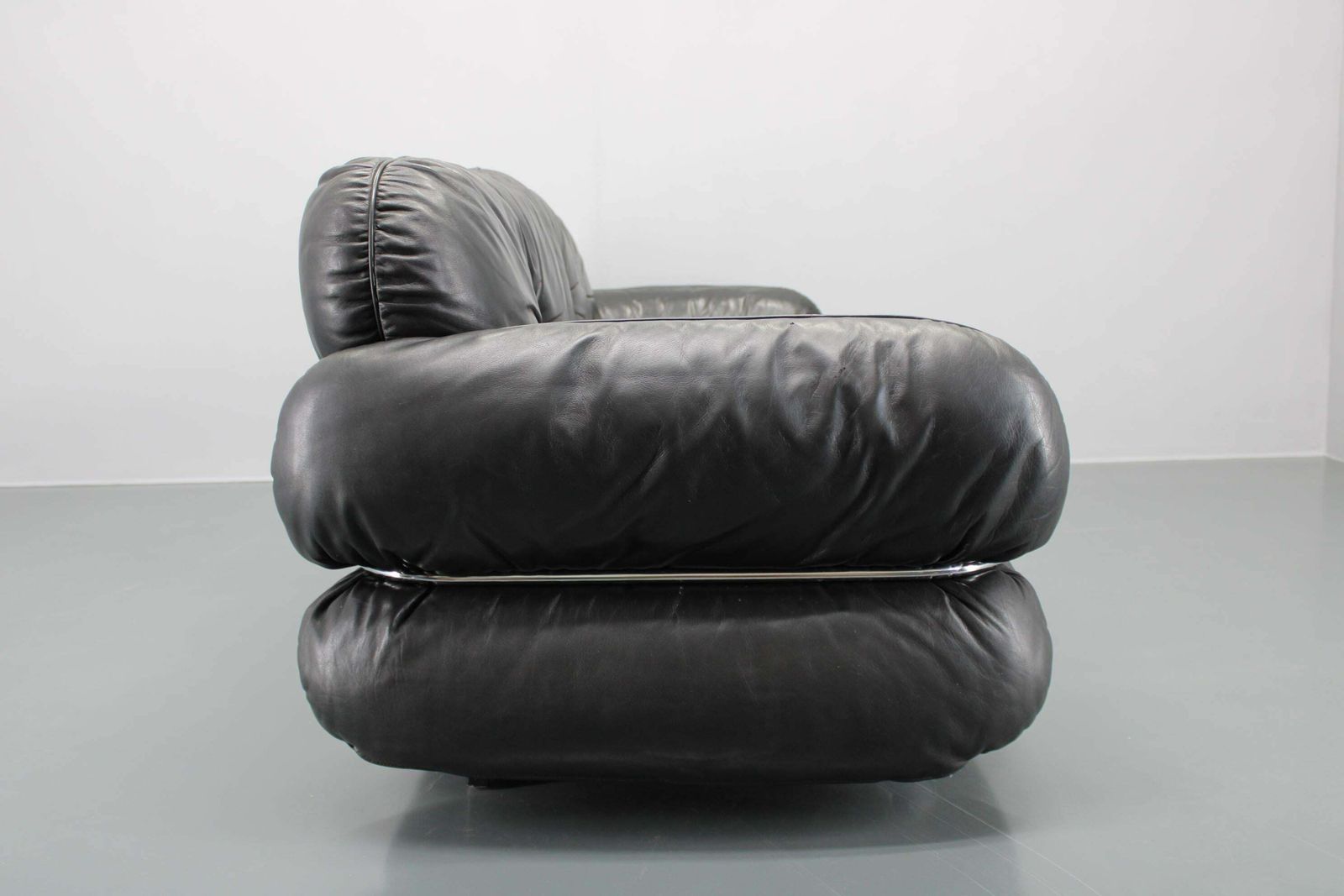1970 Kurt Hvitsjö Rare “Hannibal” Black 3  Seater Sofa For Isku, Finland photo for sale