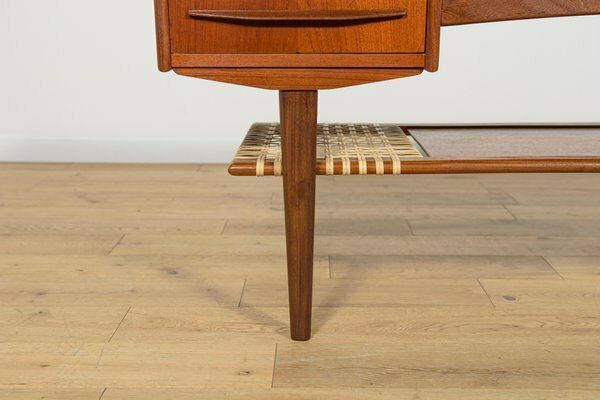 photo vintage Mid Century Teak & Rattan Coffee Table, Denmark, 1960s