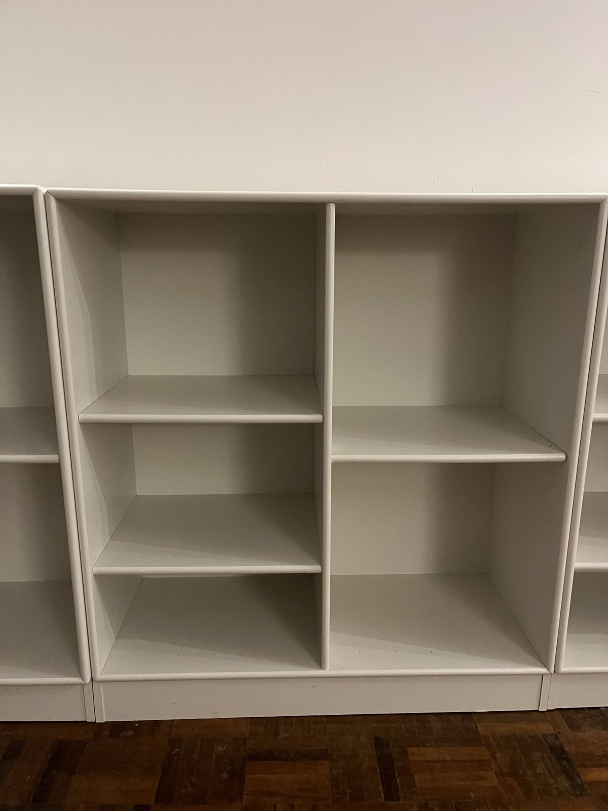 Furniture Montana Shelf 1119 On H7 Plinths X4 photo