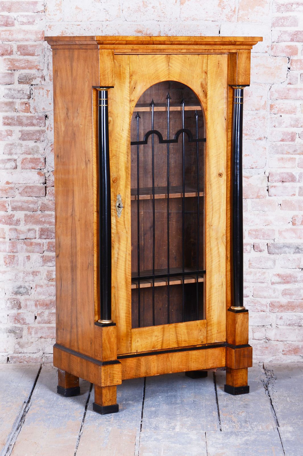 Restored Biedermeier Display Cabinet, Walnut, Glass, 1820s, Austria photo 3500.0