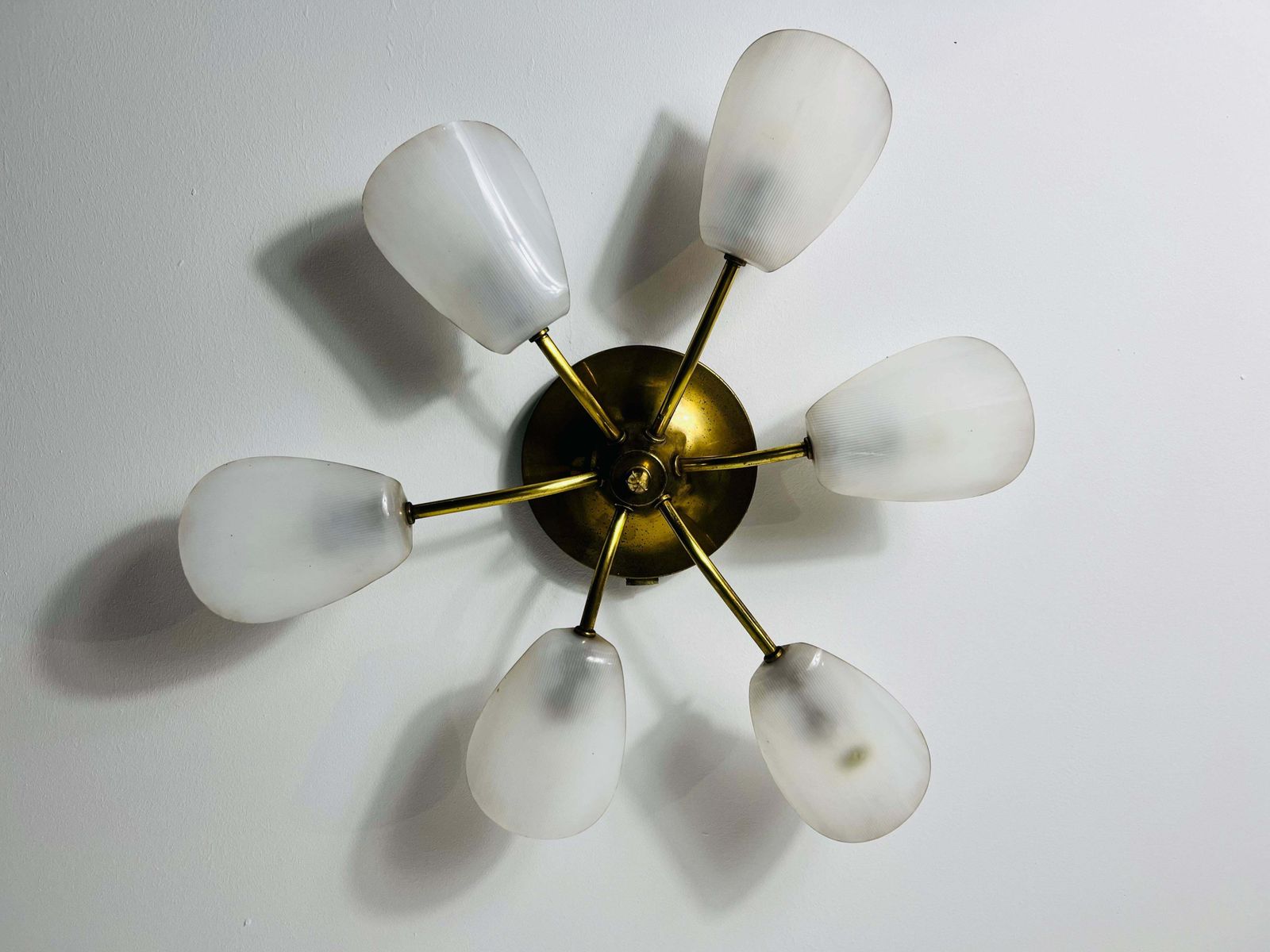 Italian Midcentury Brass 6 Arm Sputnik Chandelier, 1950s photo vintage