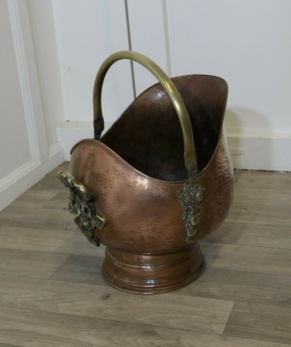 Superb Quality Arts And Crafts Copper Helmet Coal Scuttle photo for sale