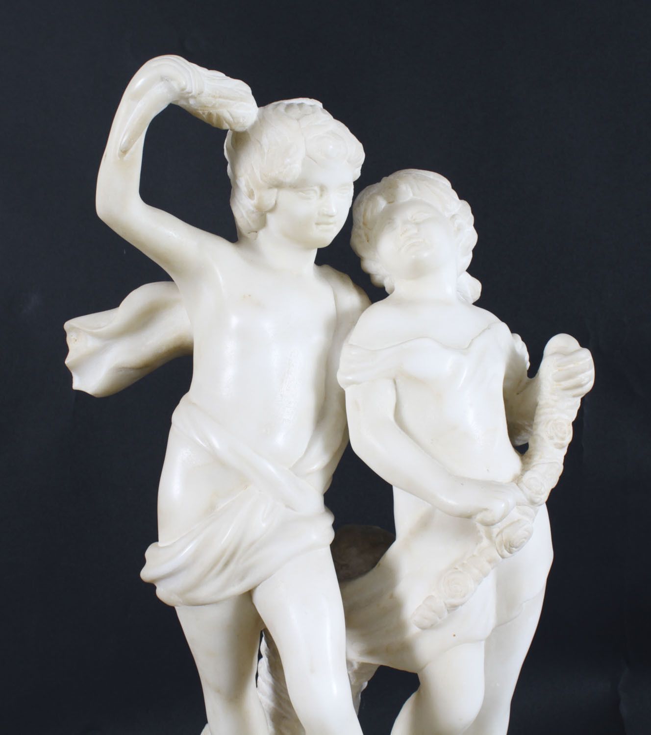 photo vintage Antique Marble Sculpture Of Two Siblings 20th Century