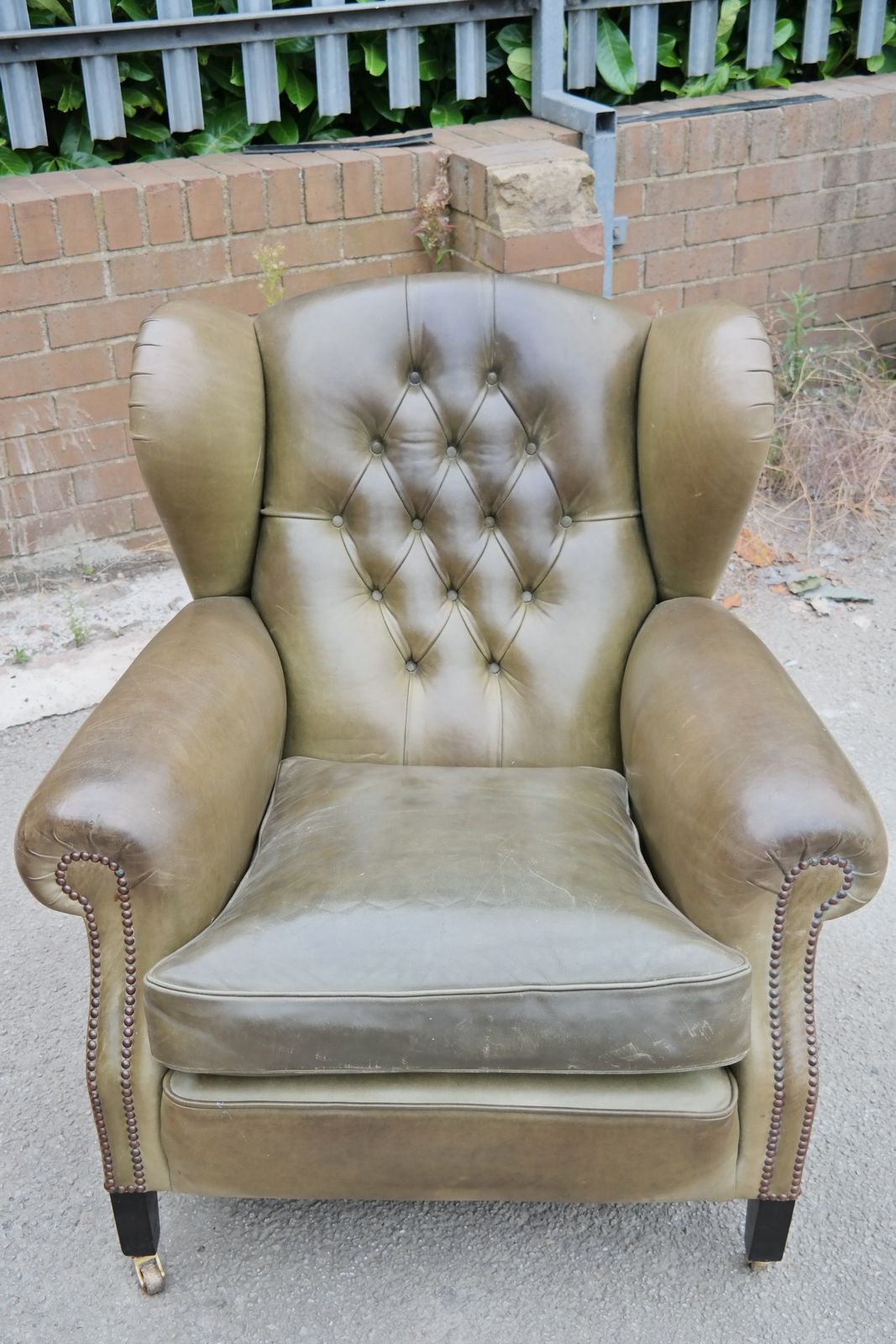 Pair George Smith Cowshead Cigar Club Leather Armchairs Olive Rrp £14000 photo Furniture