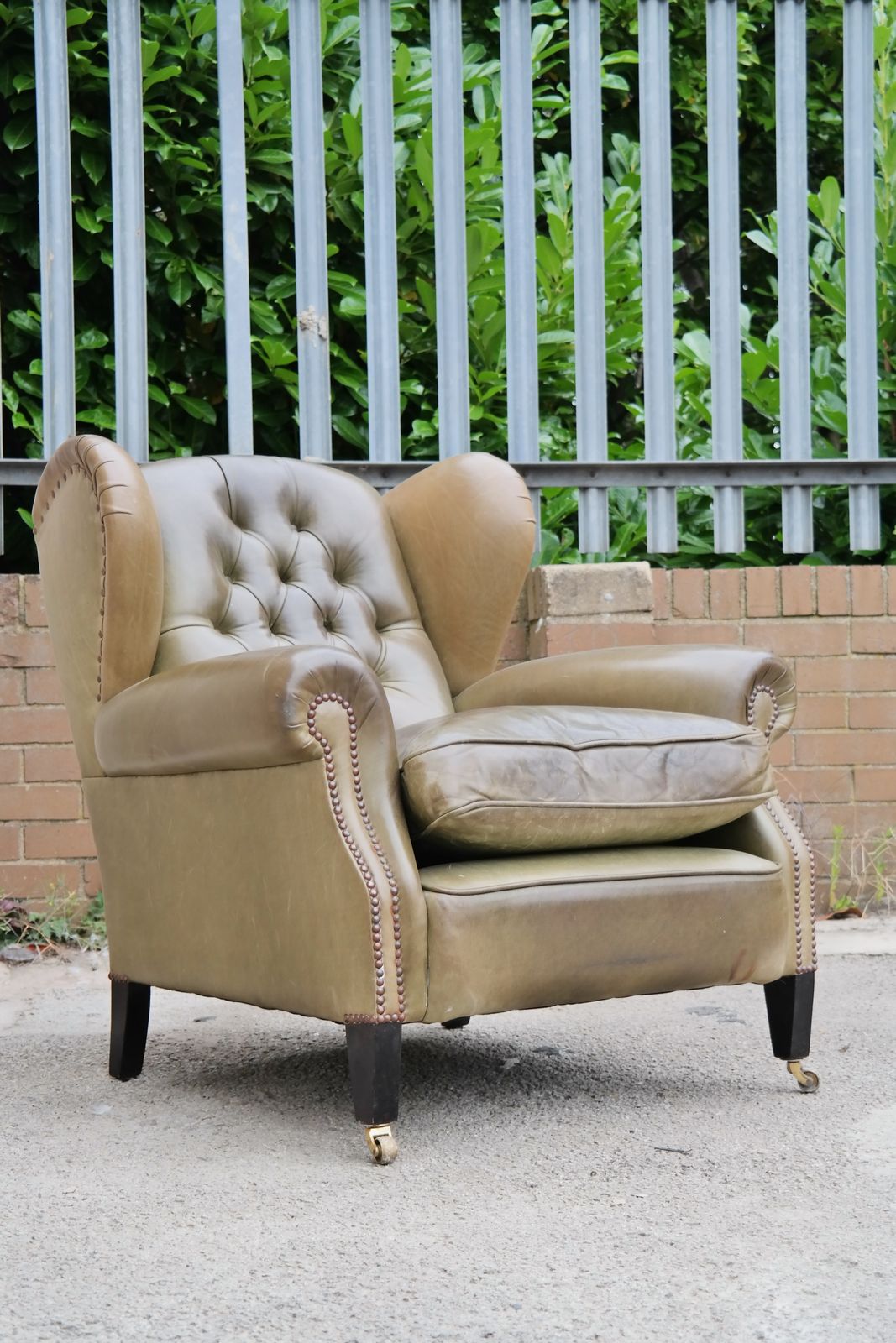 Pair George Smith Cowshead Cigar Club Leather Armchairs Olive Rrp £14000 photo buy