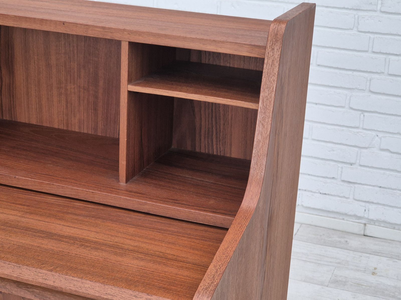 1960s, Danish Chest Of Drawers With Foldable Top/Mirror, Original Condition, Teak Wood. photo vintage