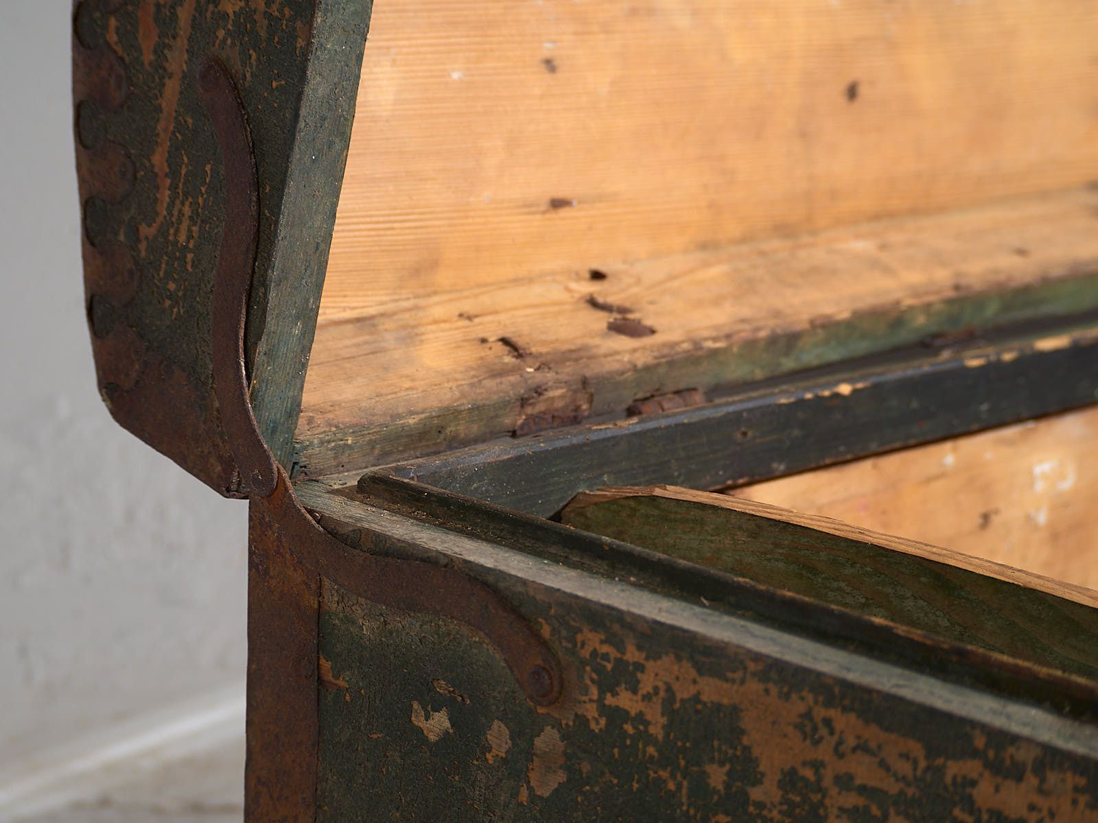 photo for sale Antique Green Patina Antique Chest (C.1900) #32
