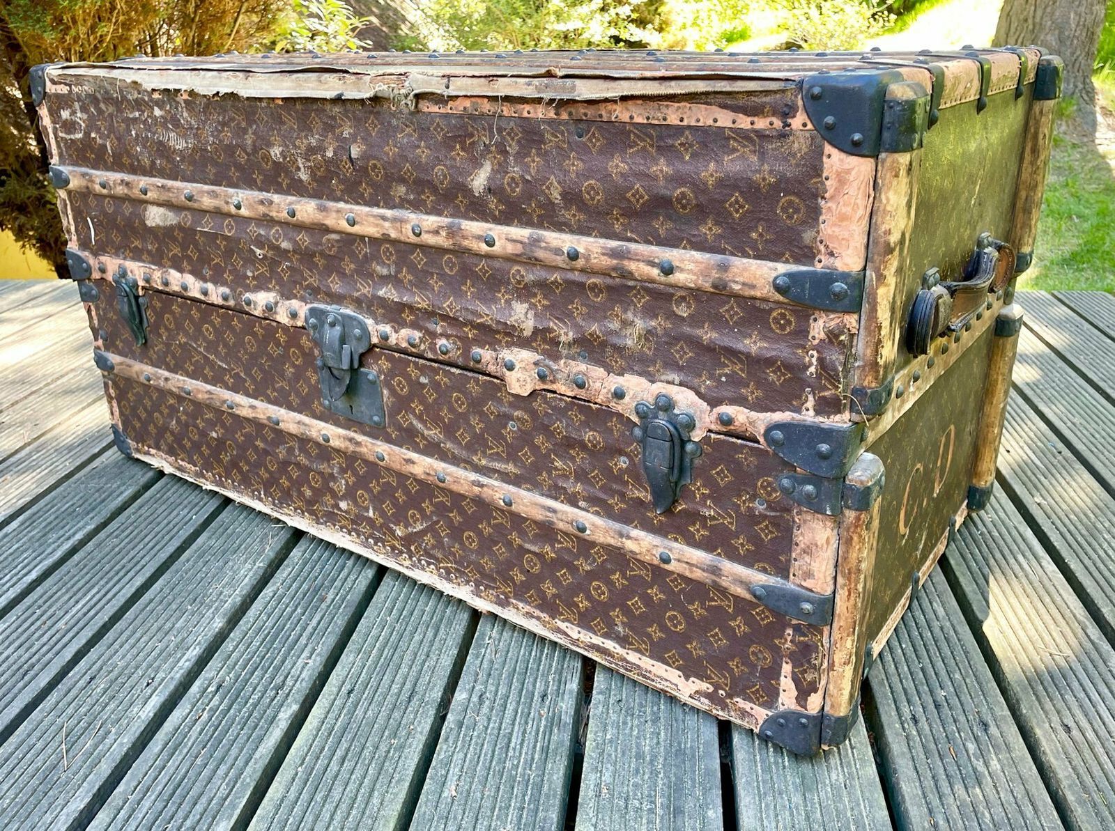 Antique Trunk In Lv Monogram Canvas From Louis Vuitton, France, 1924 photo for sale