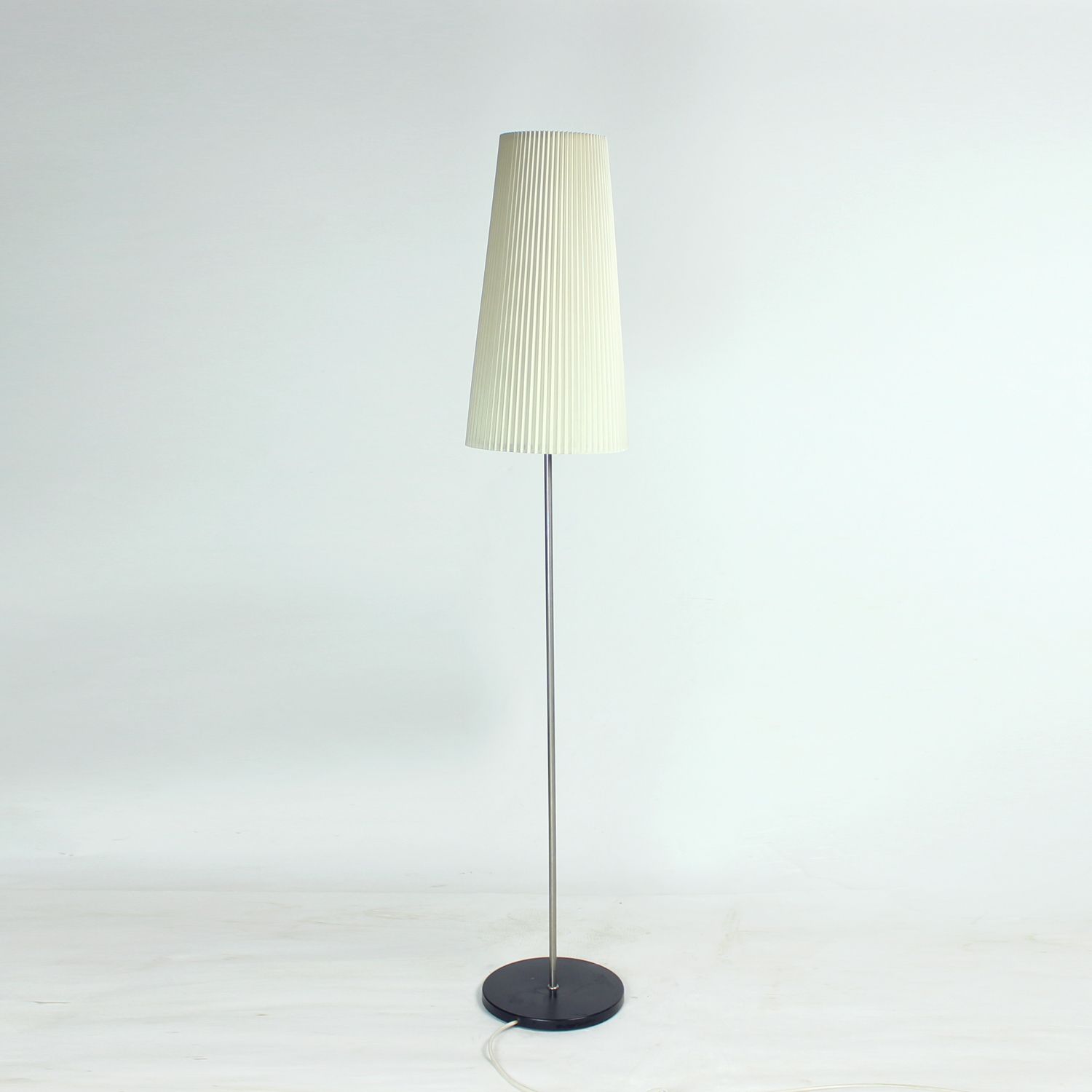Freestanding  Floor Lamp By Veb Wohnraumleuchten, Germany 1970s photo for sale