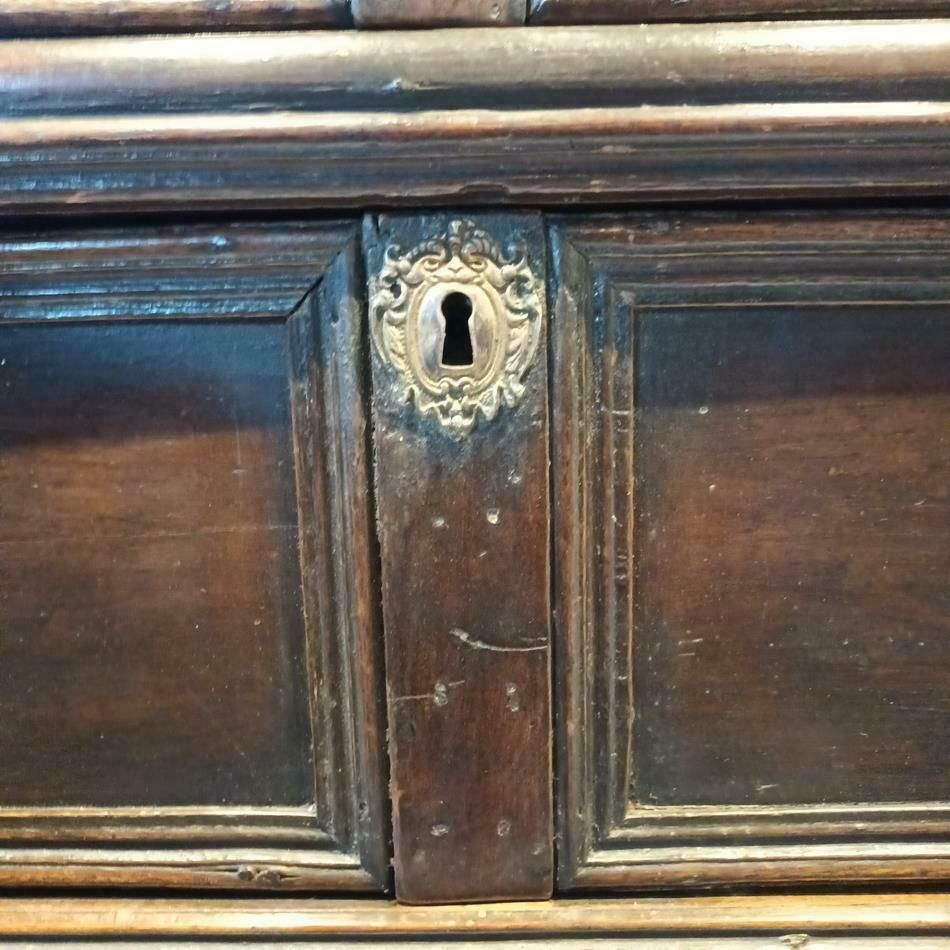 A Late 17th Century Chest Of Drawers photo 1485.0