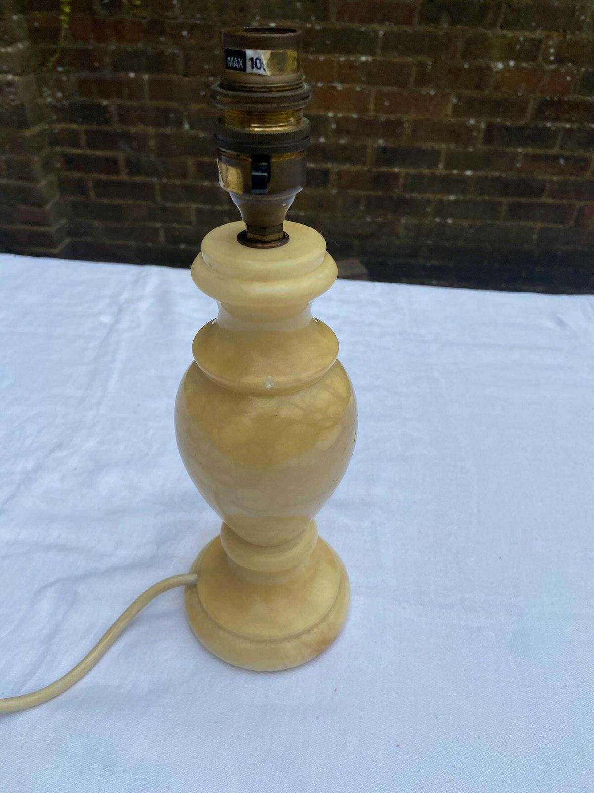 Unique Vintage Medium Alabaster Table Lamp In Gorgeous Honeycomb Colour   Working photo vinterior
