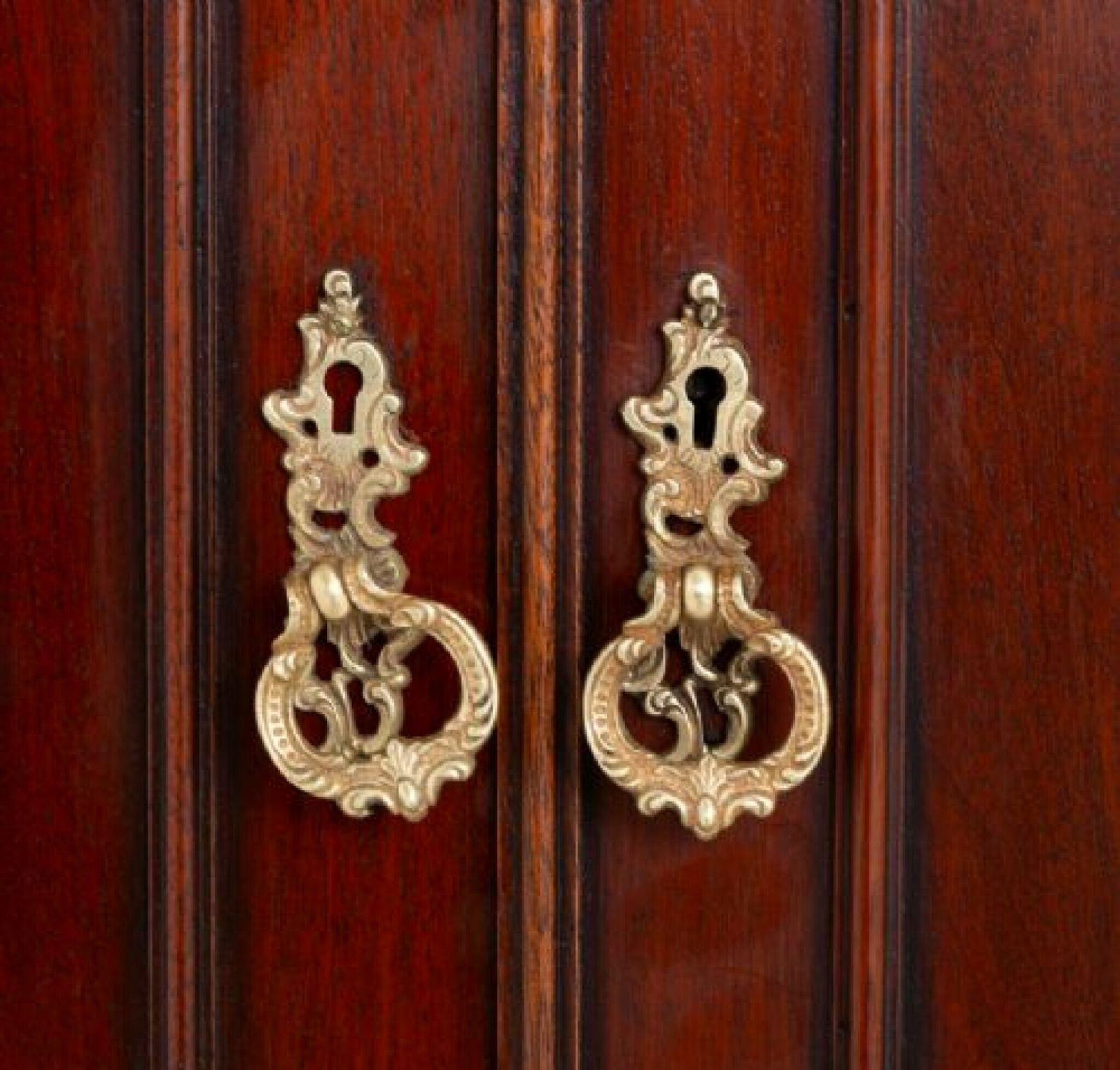 photo furniture Chippendale Linen Cabinet Mahogany Closet Cupboard Lambs Of Manchester