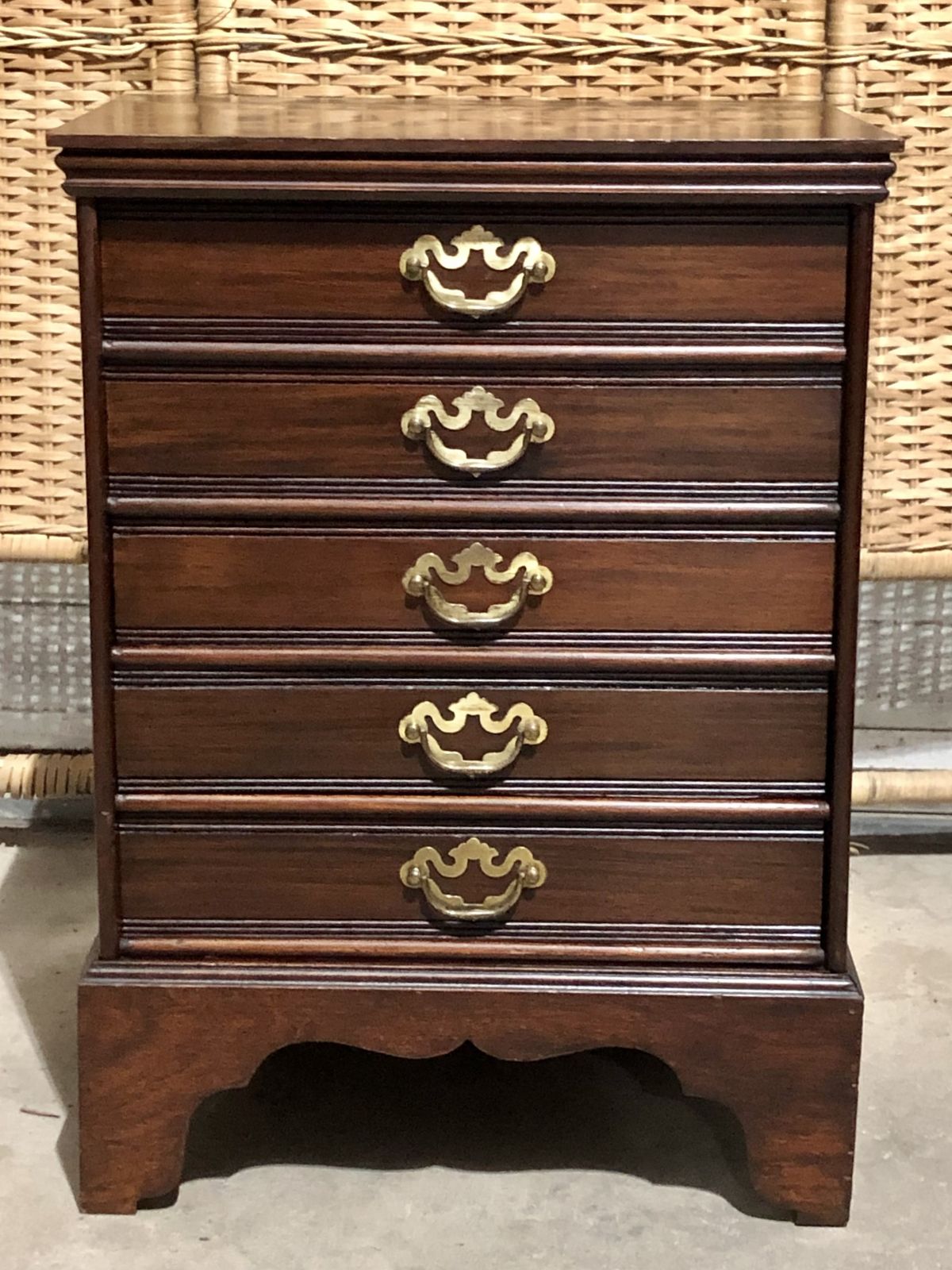 photo vinterior Handsome Antique Dwarf Music Cabinet / Small Music Chest