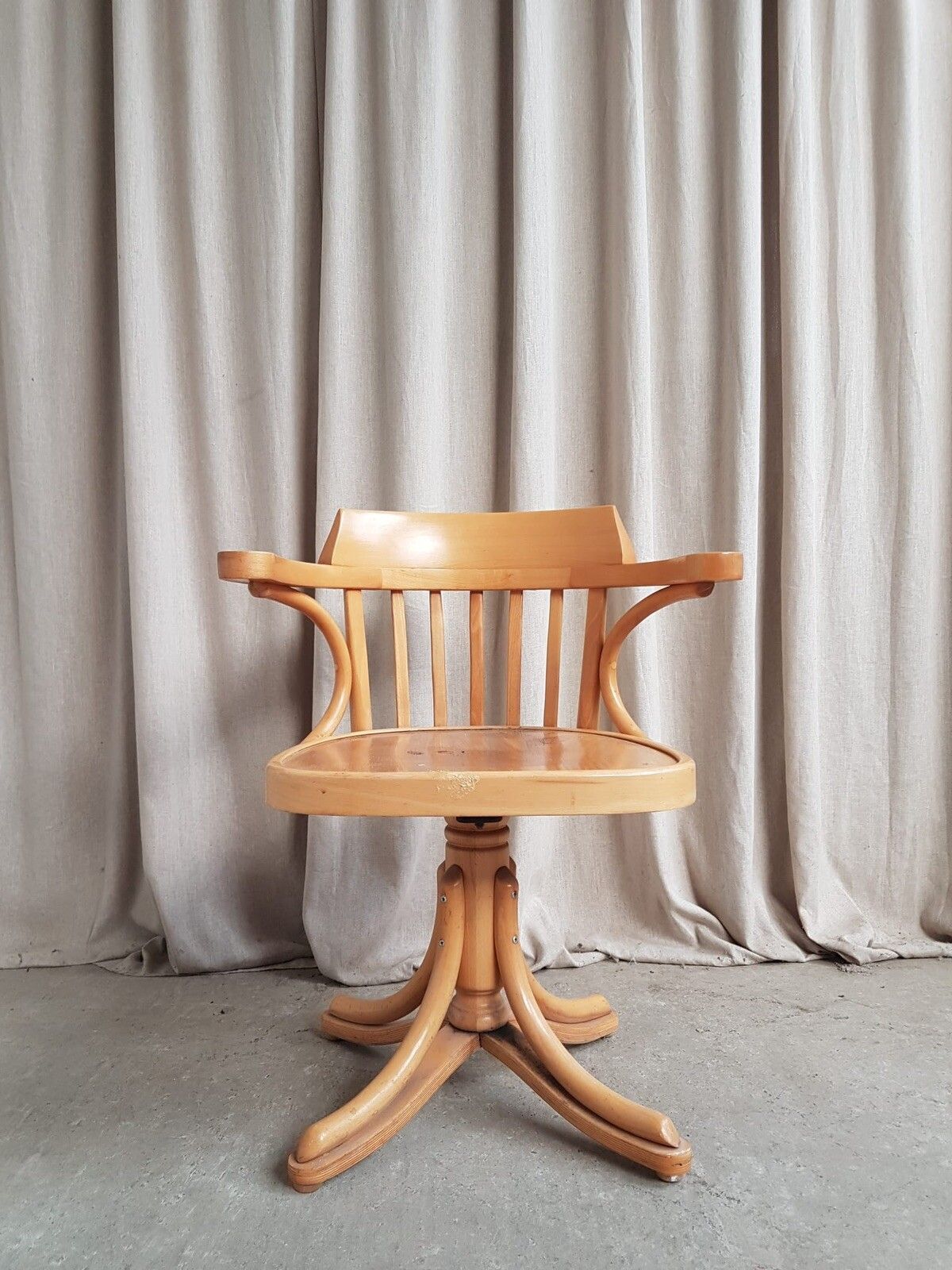 Vtg Early Mid Century Side Occasional Desk Swivel Chair Danish Scandi Retro R619 photo vinterior