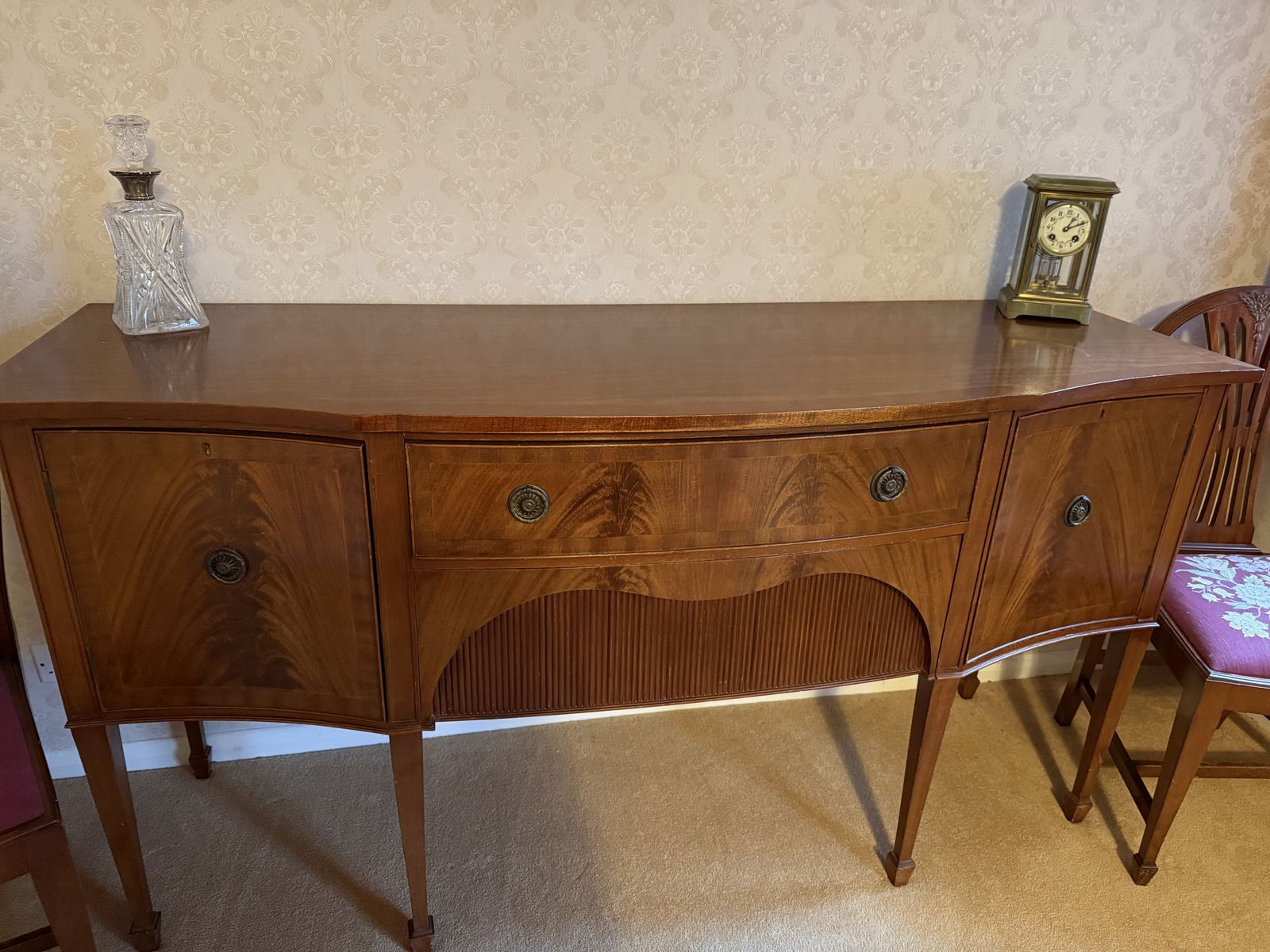 Beithcraft Side Board, Mahogany, 2 Drawers And 2 Cupboards photo 500.0