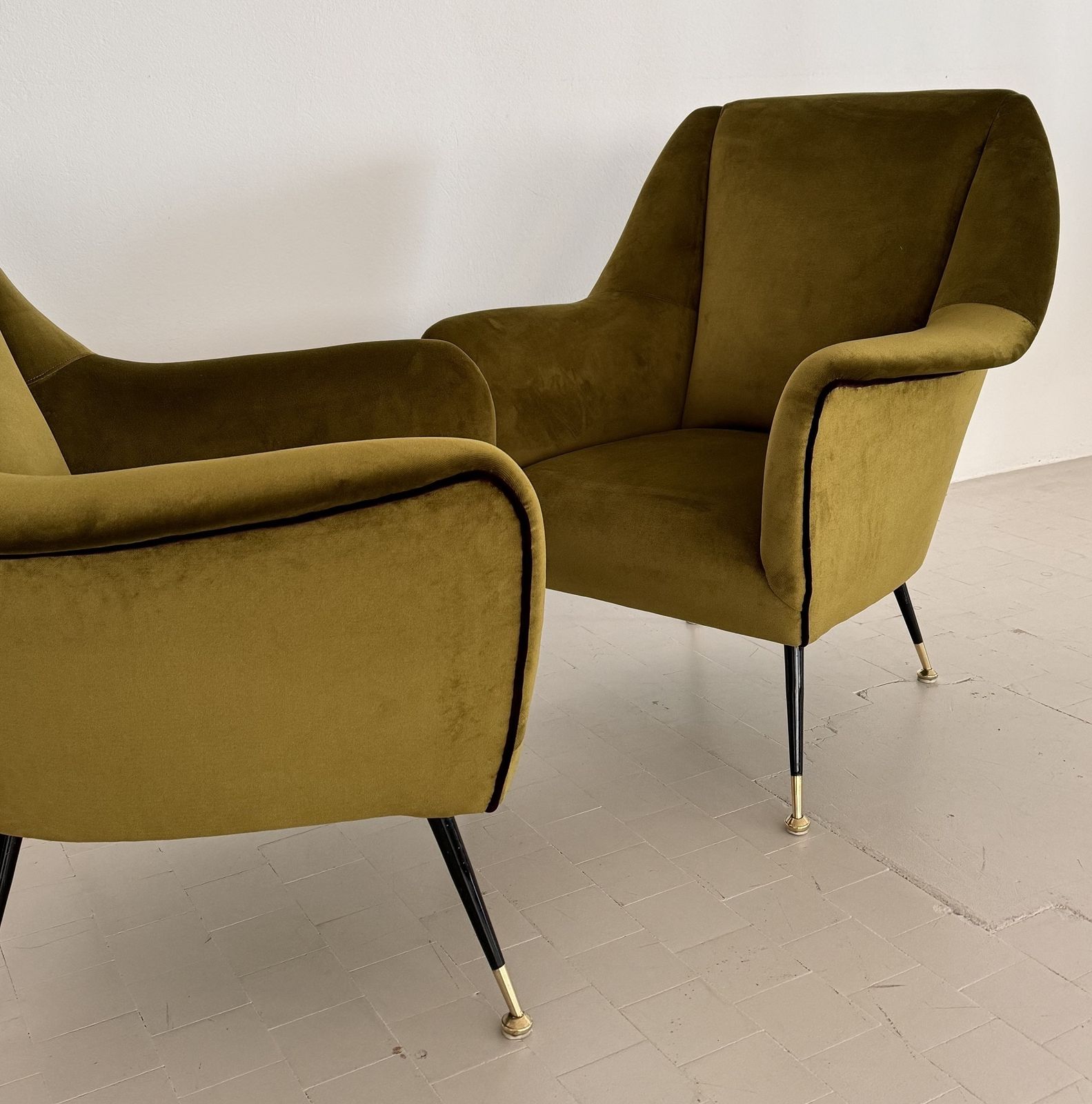 Italian Designer Pair Of Armchairs In Green Moss Velvet With Brass Feet, 1950s photo buy