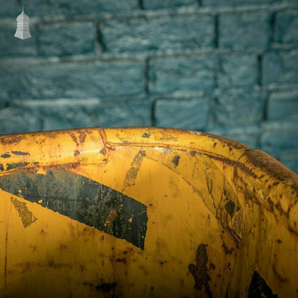 photo vinterior Wheeled Industrial Cart, Rusty Distressed Yellow Painted Steel, Factory Skip