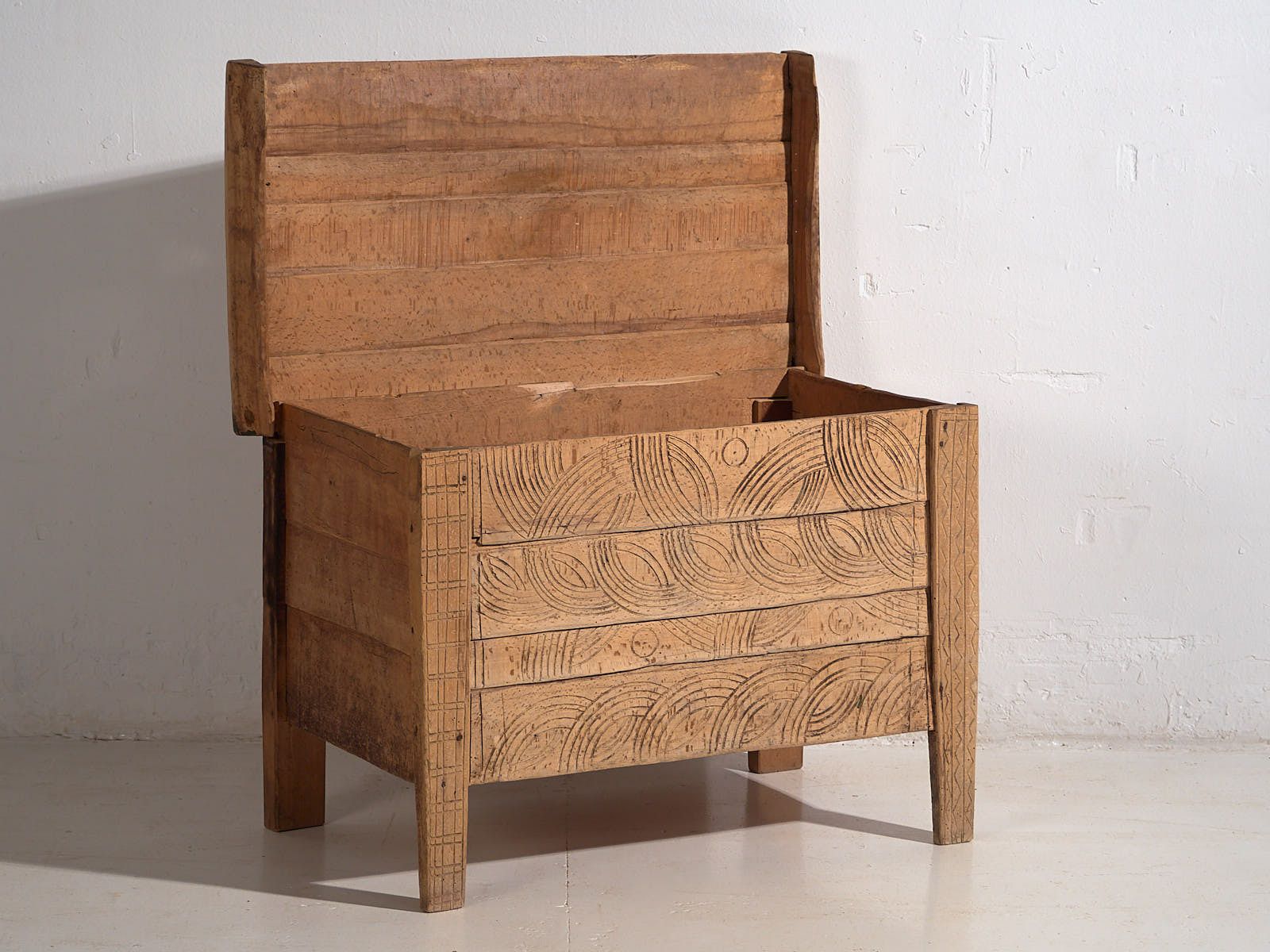 Carved Primitive Style Antique Chest (C.1920) #51 photo 677.0