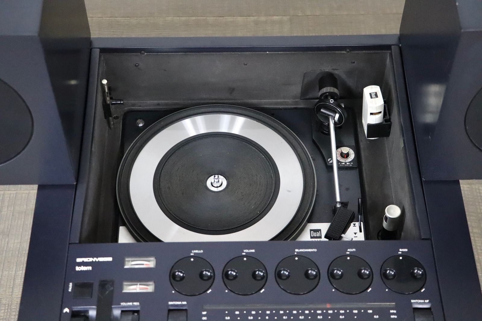 Zeldzame Brionvega Rr130 Totem Radio Door Mario Bellini, Jaren 1970 photo vintage
