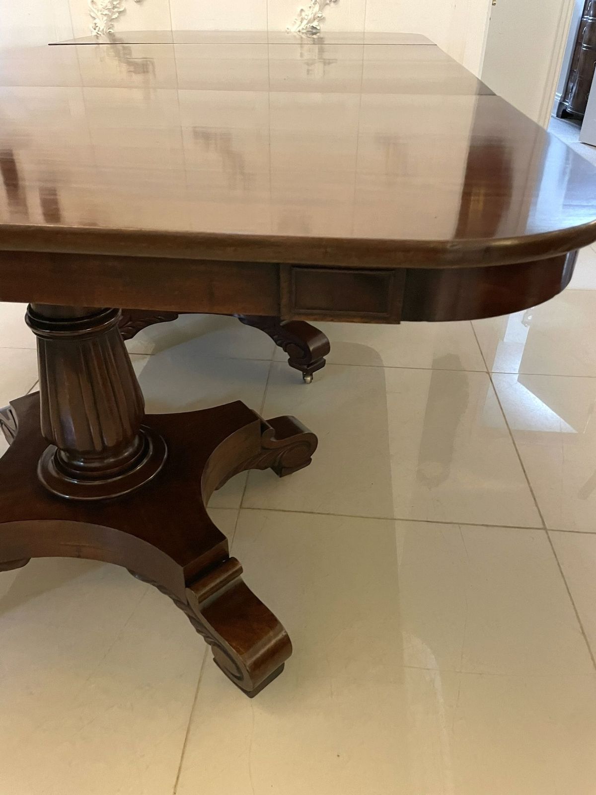 Exceptional Quality Antique 19th Century Figured Mahogany Triple Pedestal 10/12 Seater Dining Table photo buy