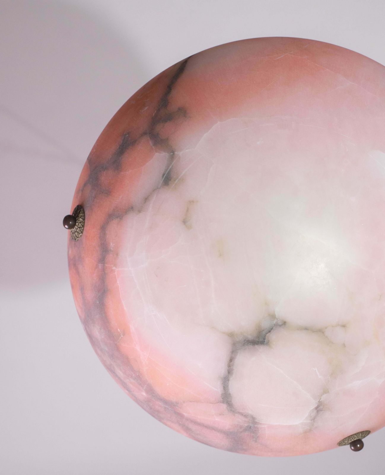 1538.0 Art Decò Red And Pink  Alabaster Chandelier, 1920 photo