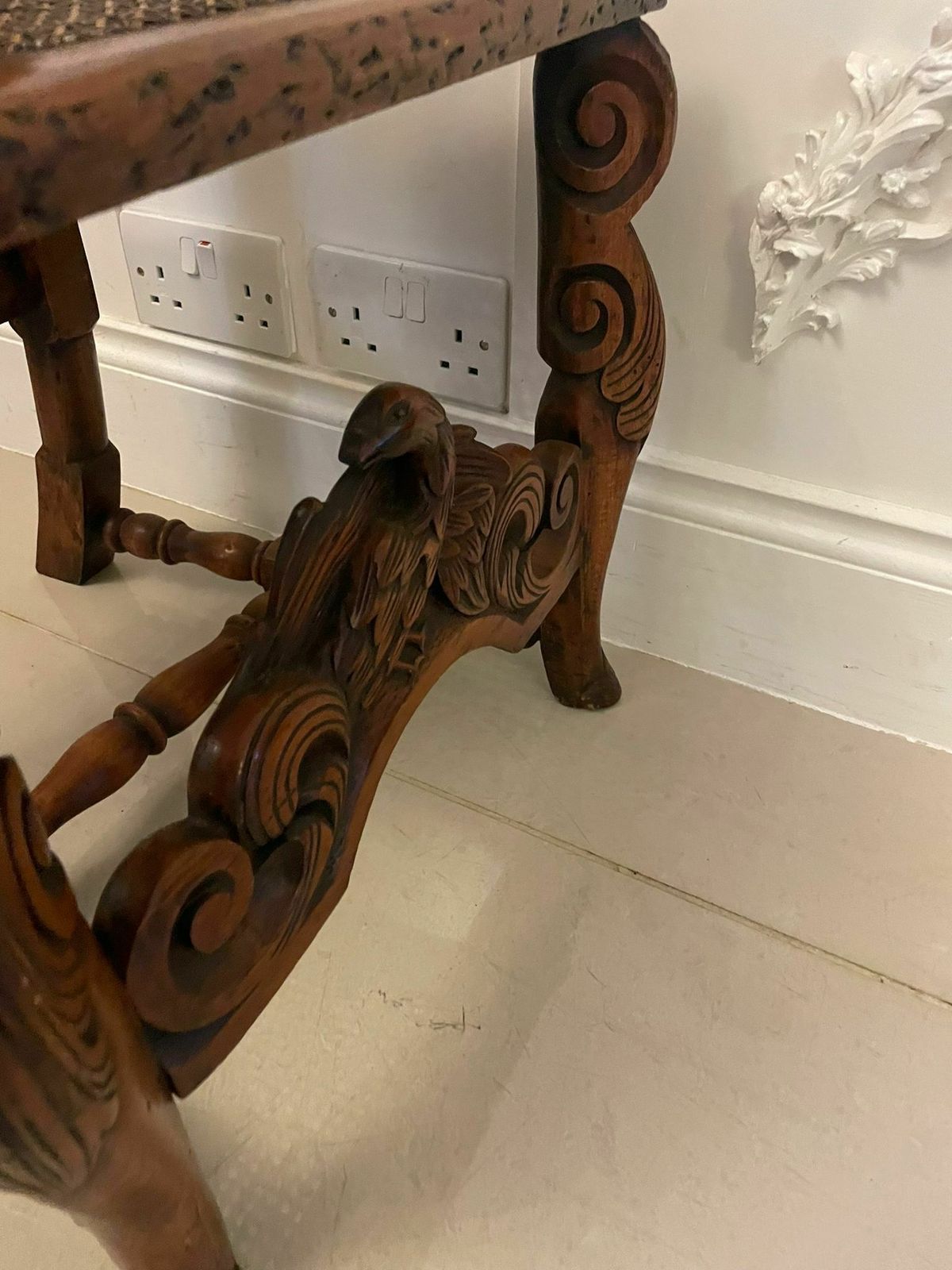 Set Of 4 Antique 19th Century Quality Carved Walnut Dining Chairs photo vinterior