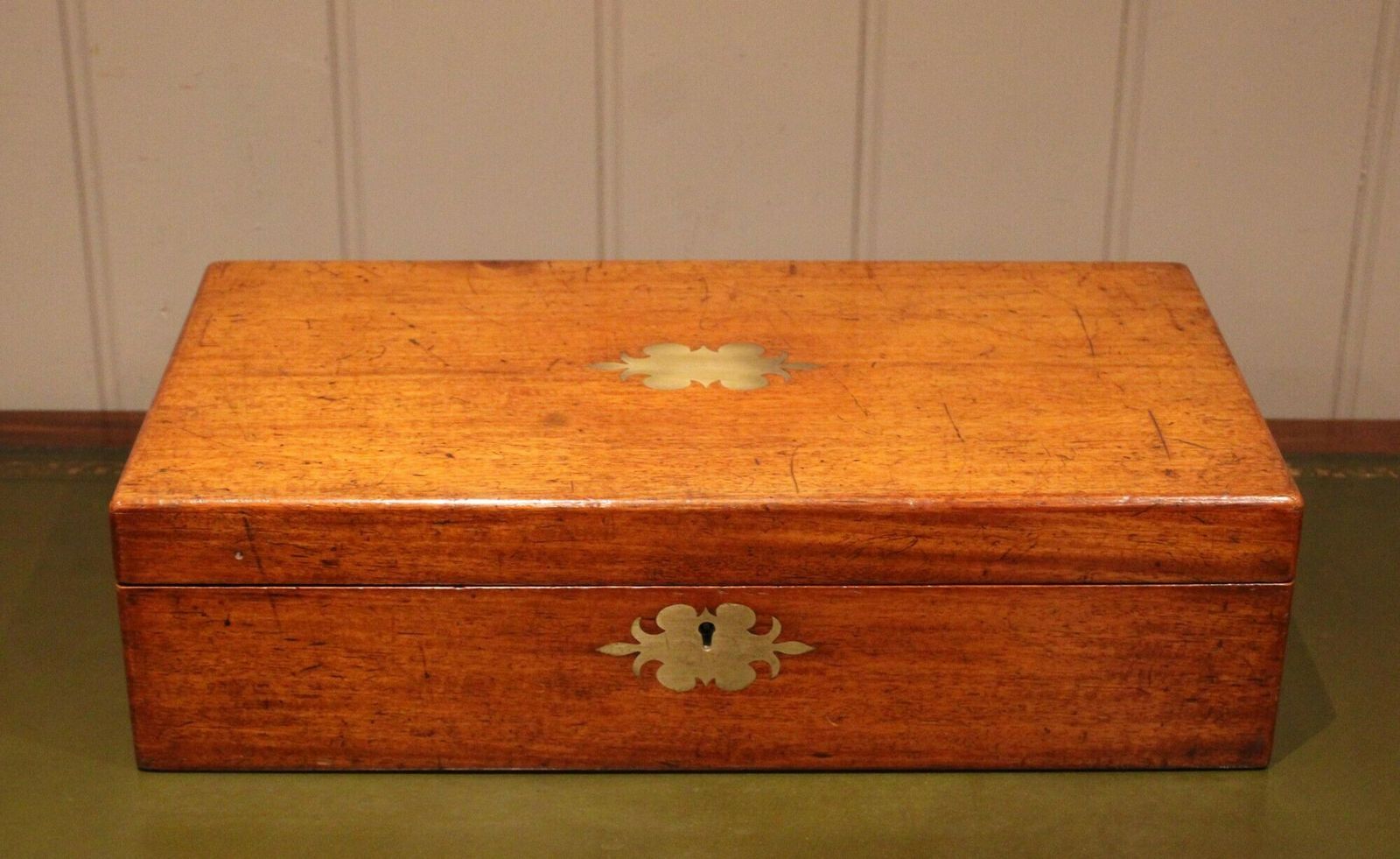 Late 19th Century Mahogany Writing Slope photo vinterior