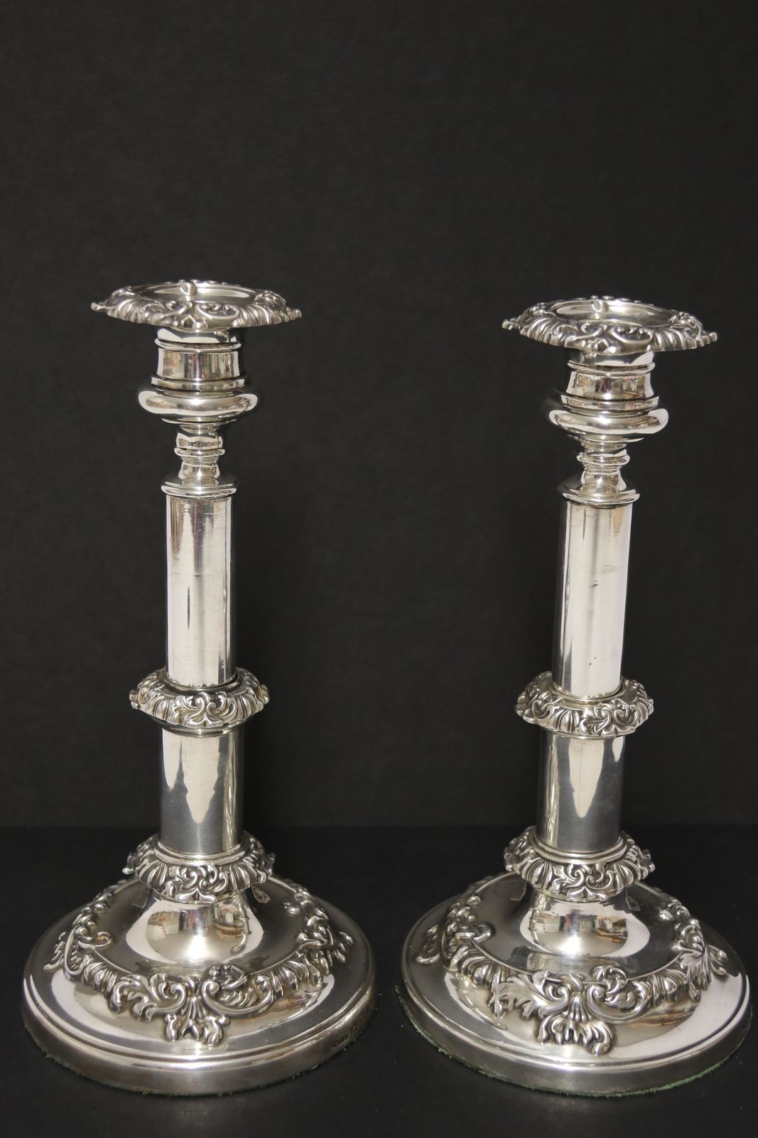 A Rare Pair Of English George III Silver Telescopic Candlesticks, Sheffield 1816. photo Lighting