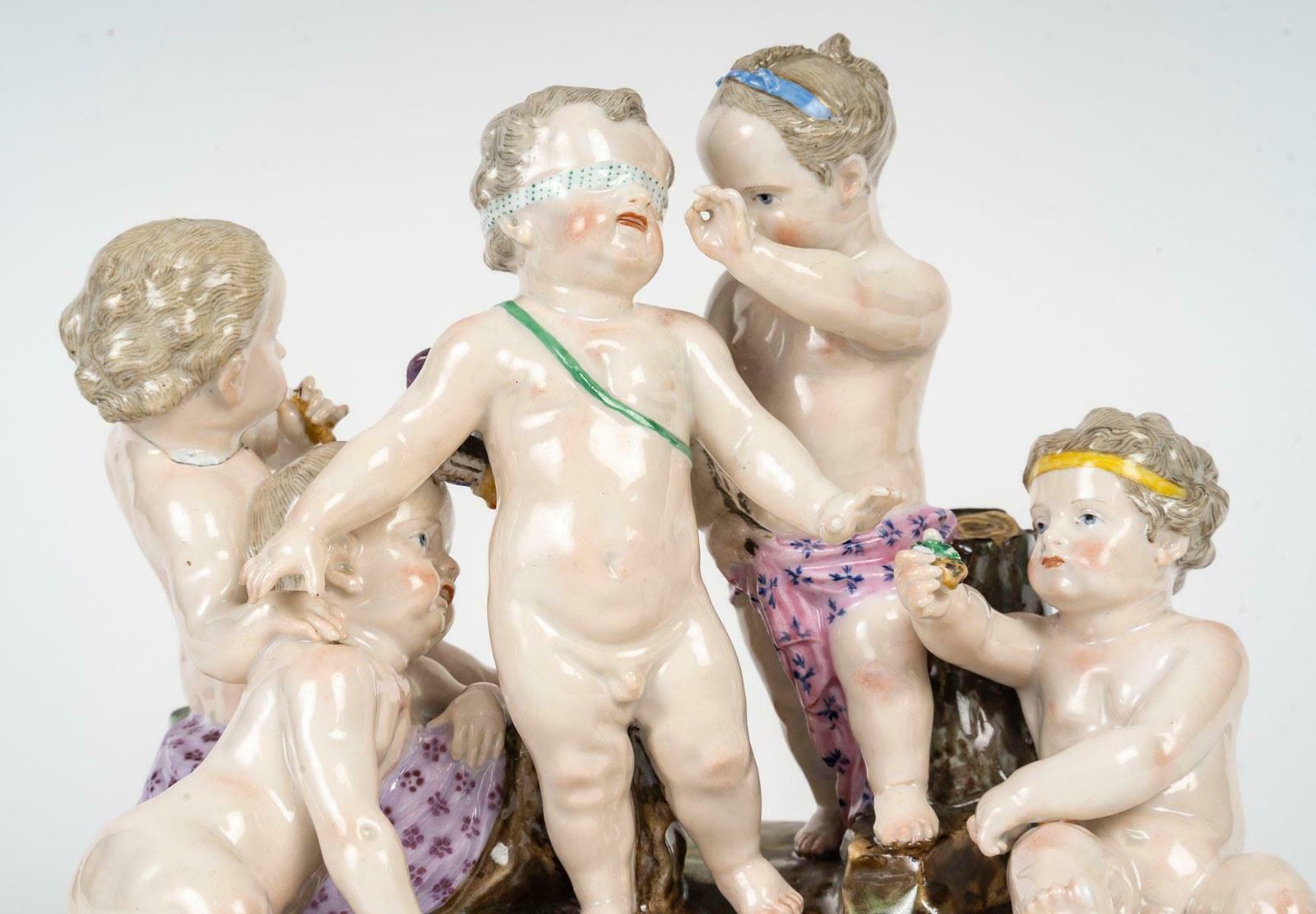 Sculpture, Group In Meissen Porcelain, 19th Century, Napoleon III Period. photo furniture