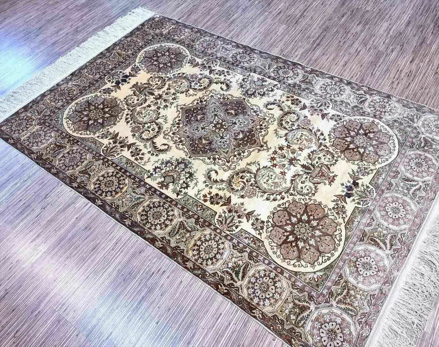 Handmade Vintage Turkish Kayseri Silk Rug 4.3' X 6.7' (132cm X 205cm) 1970s photo Textiles