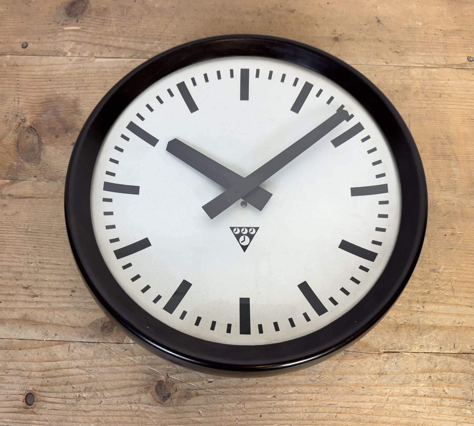photo furniture Industrial Brown Bakelite Factory Wall Clock From Pragotron, 1960s