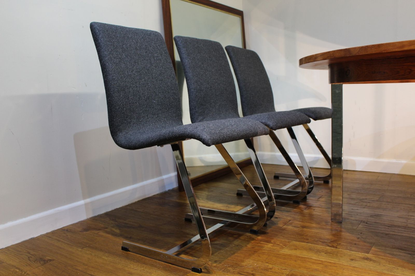 Merrow Associates Table And 6 Chrome Chairs By Richard Young C1970 photo vinterior