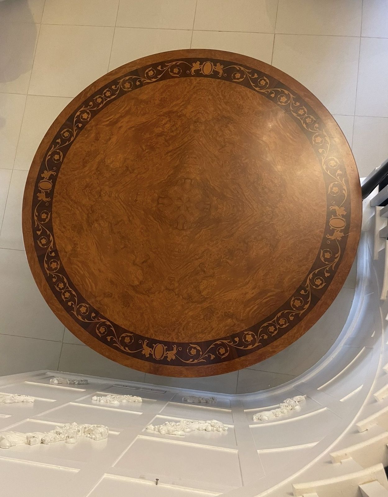photo furniture Magnificent Quality 8/10 Seater Antique Burr Walnut Marquetry Inlaid Carved Gilded Dining Table