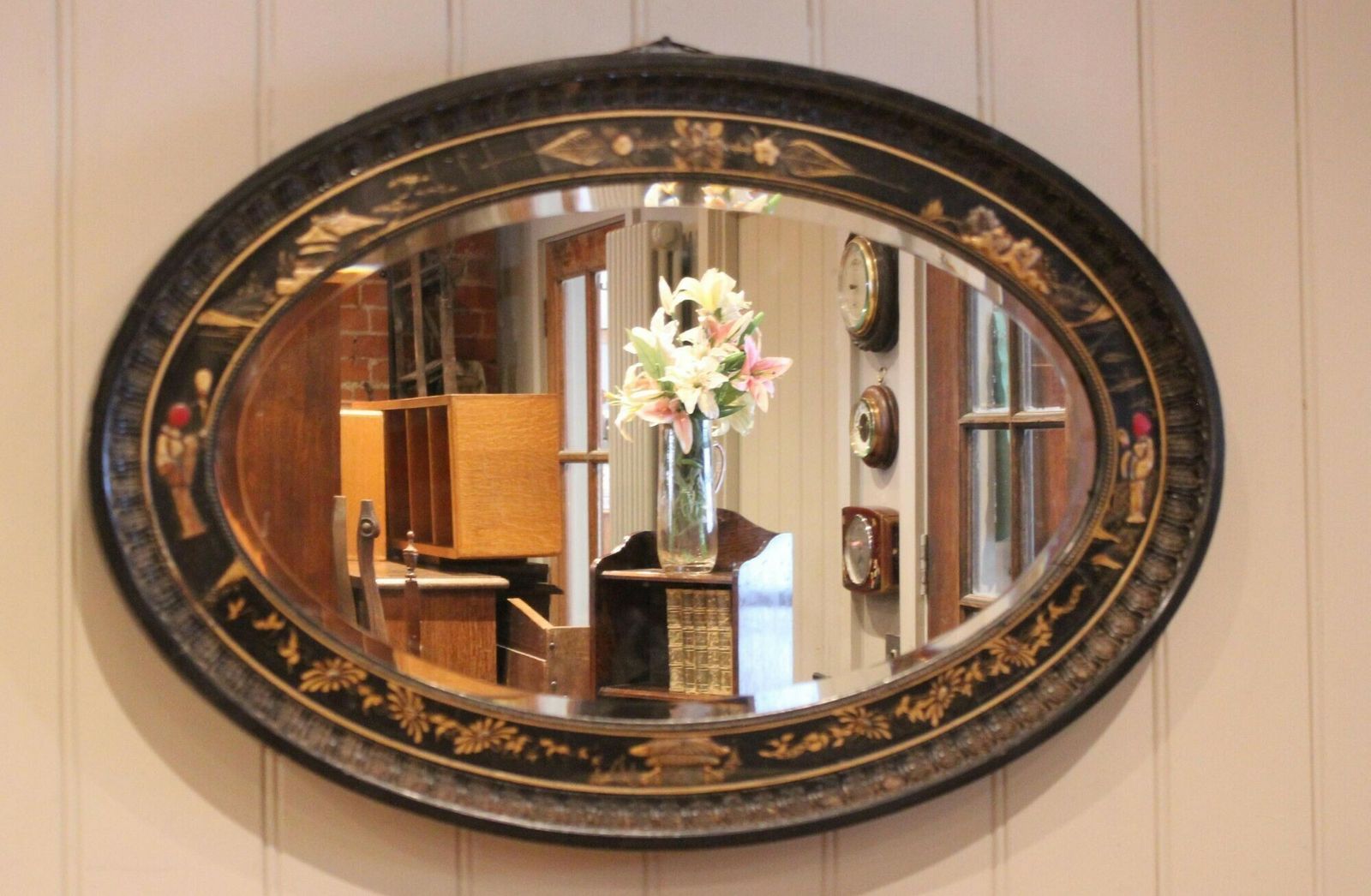 Oval Black Lacquered Wall Mirror photo 225.0