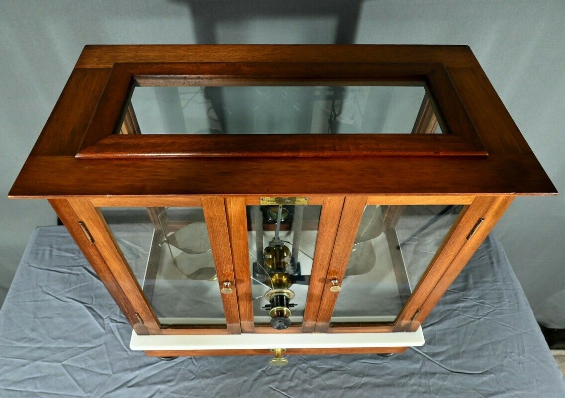 Aperiodic Precision Balance In Mahogany, A.Collot & C.Longue – 1900 photo for sale