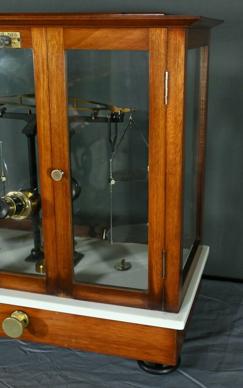 Aperiodic Precision Balance In Mahogany, A.Collot & C.Longue – 1900 photo vinterior