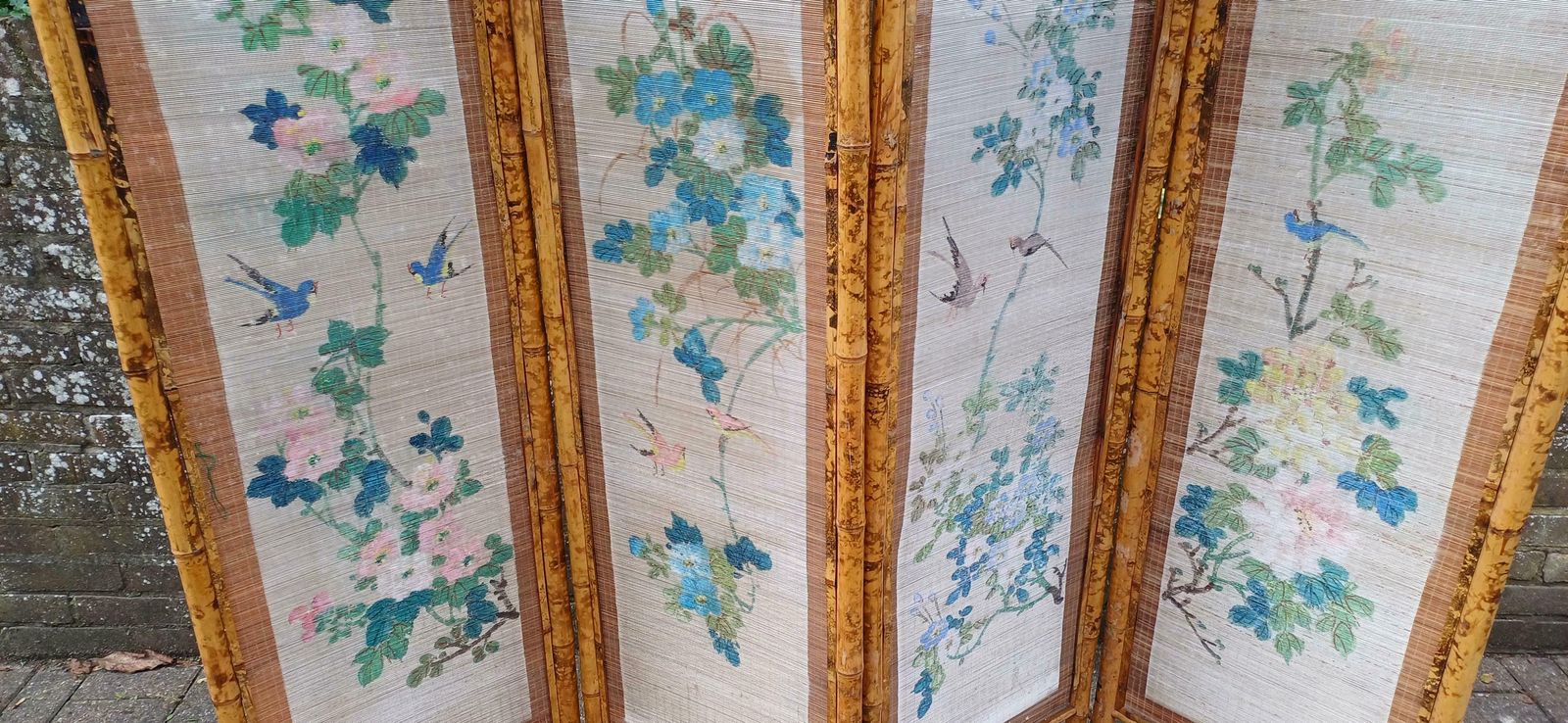 Superb Hand Painted Oriental Style Victorian Bamboo And Rattan Folding Vanity Screen Room Divider. photo buy