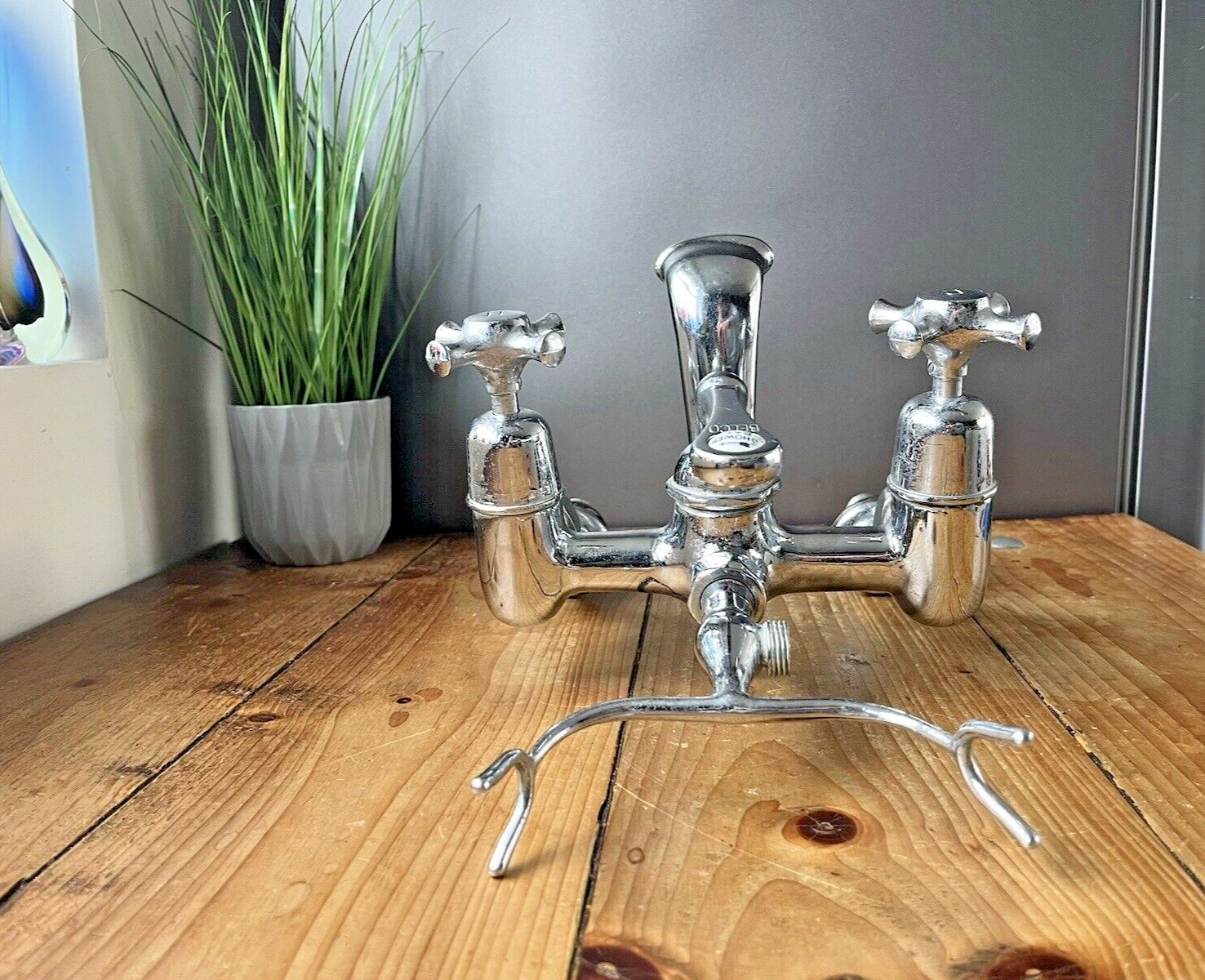 Rare Antique Belco Bath Shower Arm Hot & Cold Twin Mixer Dual Cross Handle Taps photo vinterior