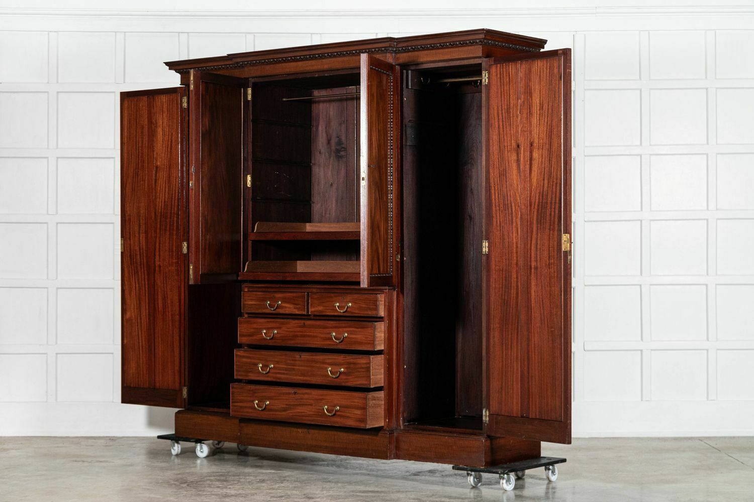 Large English 19thc Mahogany Triple Wardrobe   photo furniture