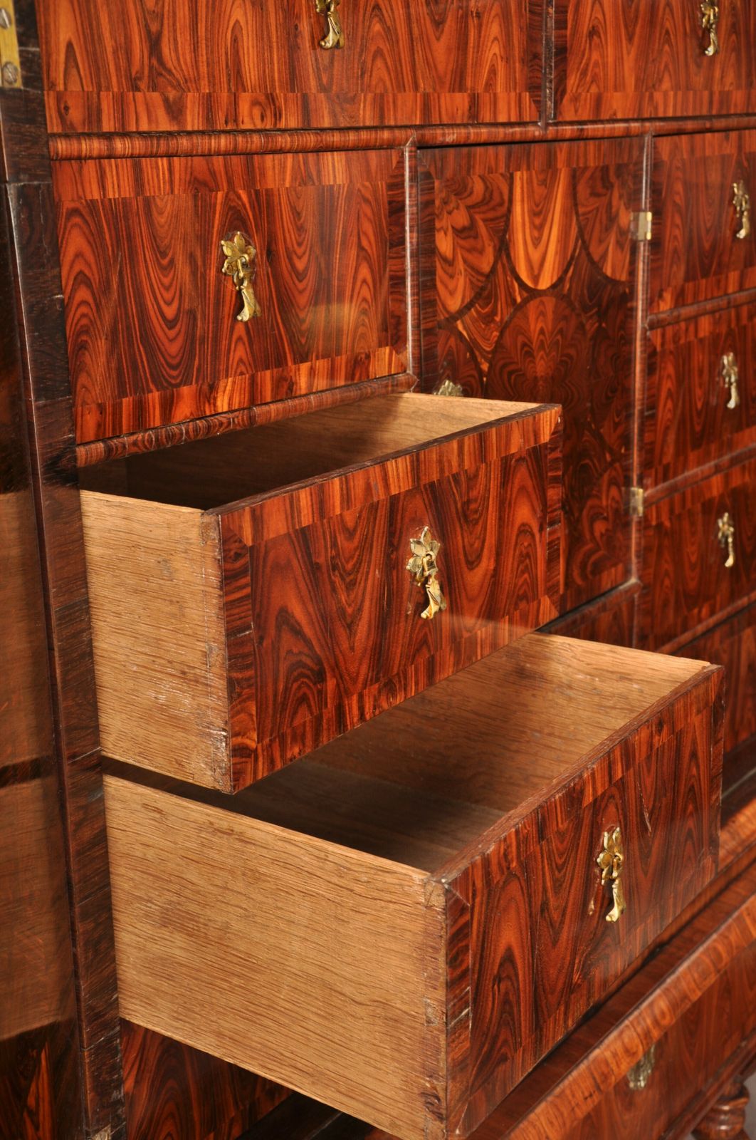 photo buy Important 17th Century Kingwood Cabinet On Stand