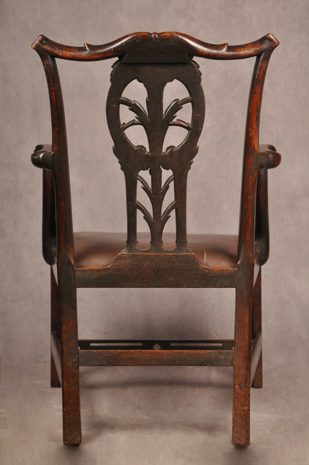 1600.0 Fine 18th Century Mahogany Chippendale Armchair photo