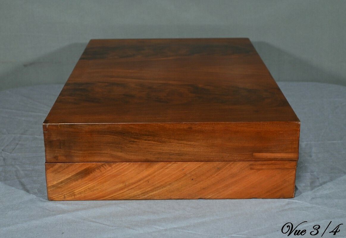 photo vinterior Mahogany Trictrac Apron – 1920