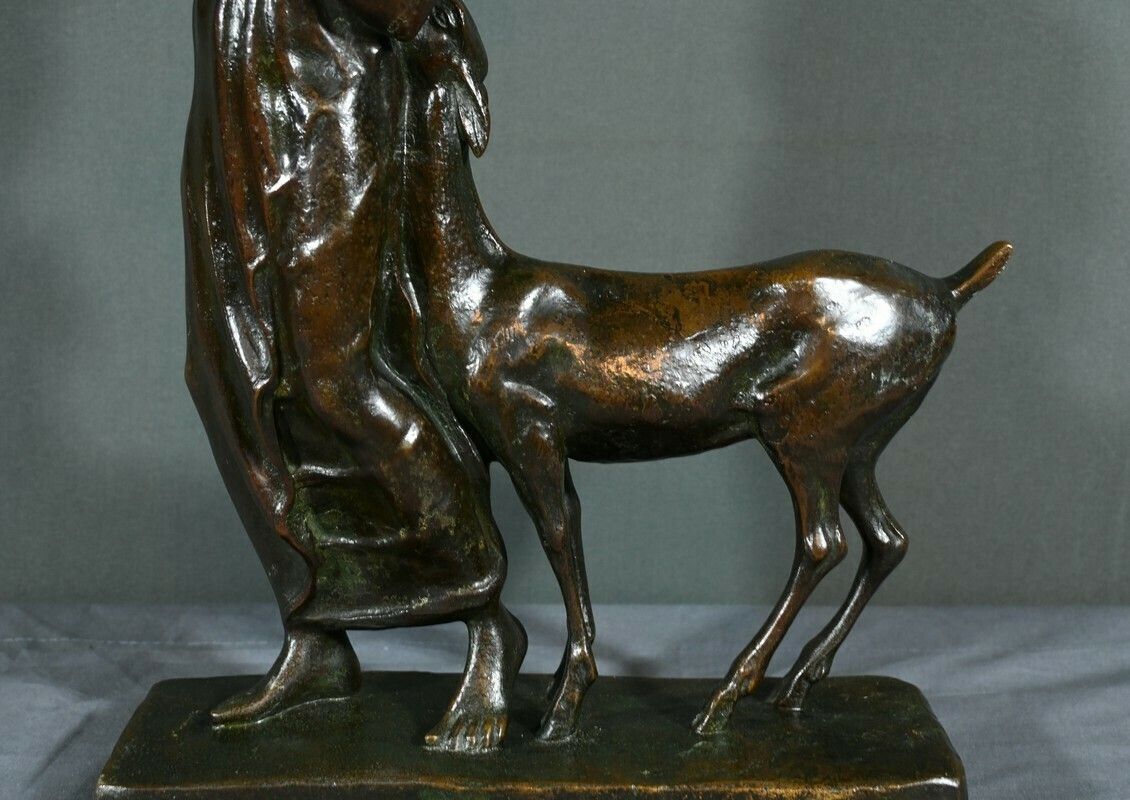 Bronze “The Woman With The Fawn”, Primavera Workshop – 1930 photo vintage